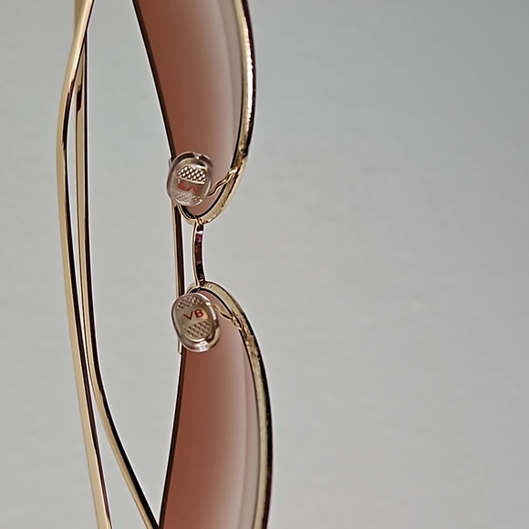 NWOT! Victoria Beckham Aviator Hammered Metal Sunglasses! - Picture 7 of 9